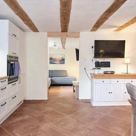 Aufschwung I Haushaelfte Apartament