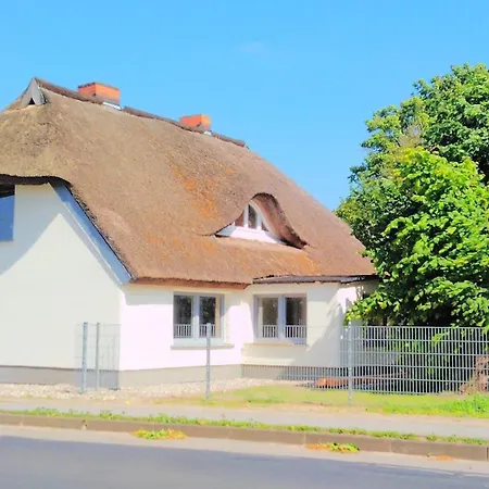 Aufschwung I Haushaelfte Apartament